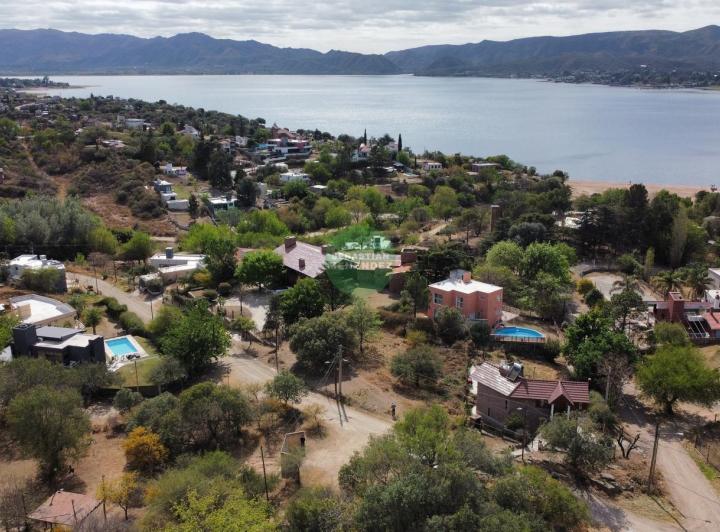 Terreno · 700m²