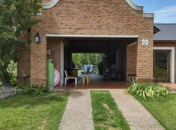 Quinta vacacional de 6 ambientes, San Andrés de Giles · Chacra con Chalet Colonial, Pileta y Quincho – San Andrés de Giles