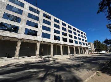 Local comercial · 85m² · 1 Ambiente · Venta Oficina en Canning