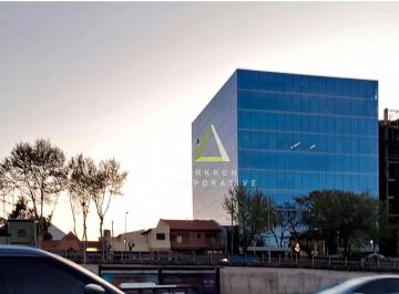 Oficina comercial · 318m² · 6 Cocheras · Oficinas a La Venta