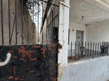 Casa · 180m² · 5 Ambientes · 1 Cochera · Venta Casa + Local + Deptos en Jose C Paz - S. Paula