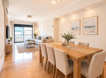 Departamento de 4 ambientes, Belgrano · En Venta Excelente 4 Ambientes con Balcón y Pileta - Belgrano