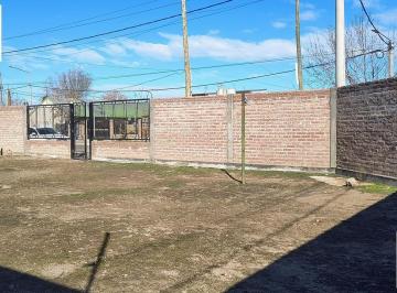 Terreno · 256m² · Terreno en Venta Calle Chile Apto Comercial Plottier, Neuquén