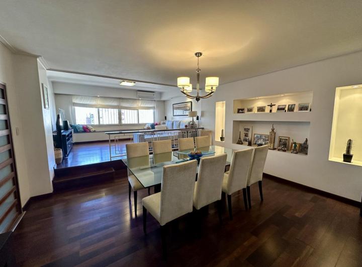 Departamento · 224m² · 7 Ambientes · 1 Cochera