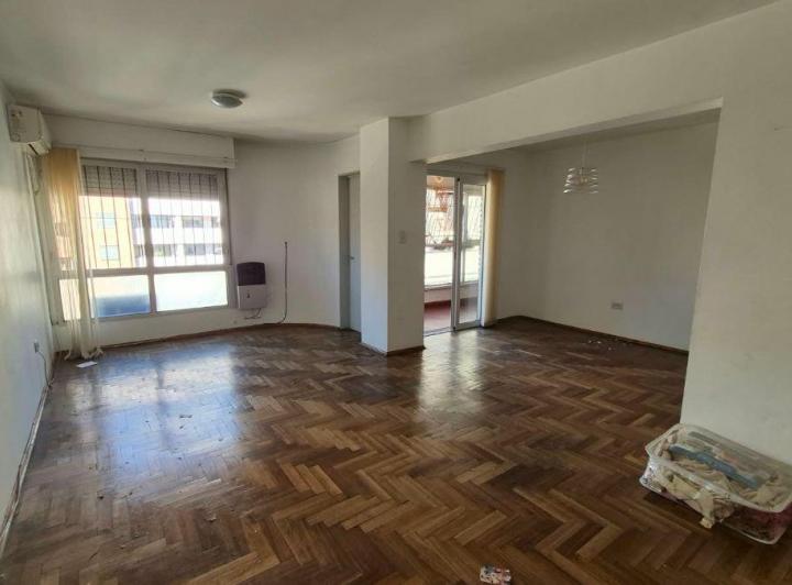 Departamento · 120m² · 4 Ambientes · 1 Cochera