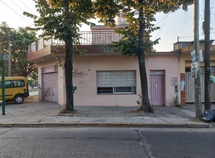 Casa · 97m² · 3 Ambientes · 1 Cochera