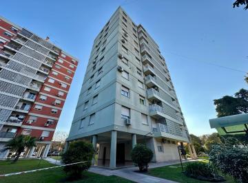 Departamento · 62m² · 4 Ambientes · 1 Cochera · Departamento en V. Martelli - B. Parque