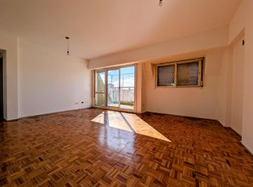 Departamento de 3 ambientes Venta $ 99.000 · Dueño Directo - Espectacular 3 Amb. con Baulera, Balcón Terraza y Financiación
