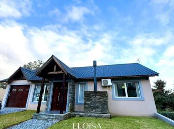 Casa · 220m² · 4 Ambientes · 2 Cocheras · Casa en Sierra de Los Padres