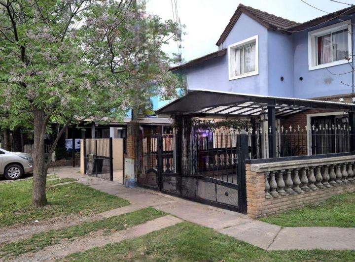 Casa · 60m² · 4 Ambientes · 1 Cochera