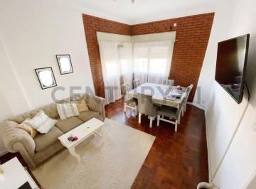 Departamento · 77m² · 4 Ambientes · Venta 4 Ambientes en Sarandi