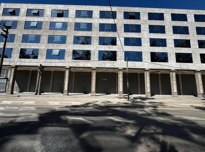Local comercial · 85m²