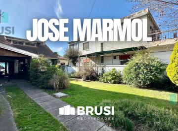 Casa · 194m² · 5 Ambientes · 3 Cocheras · Casa en Venta de 5 Ambientes Sobre Gran Lote - Jose Marmol