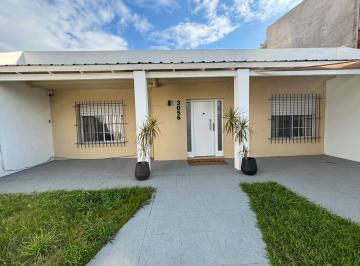 Casa · 280m² · 5 Ambientes · 1 Cochera · Casa en Alquiler Temporal Tigre