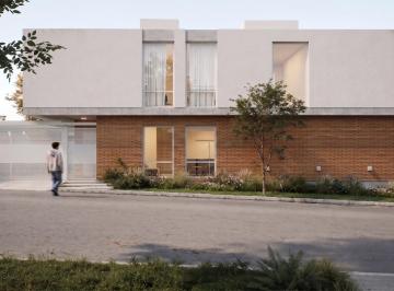 PH · 130m² · 7 Ambientes · 1 Cochera · PH en Costas de Manantiales