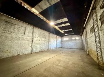 Bodega-Galpón · 346m² · Galpón en Zona Oeste – Azcuenaga. Av Rouillón Entre Rioja y Marcos Paz