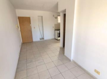 Departamento de 2 ambientes, Rosario · Amplio Departamento con Balcón en Muy Buen Estado - Zona Centro Rosario