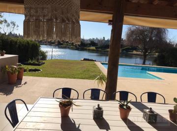 Casa · 175m² · 3 Ambientes · 2 Cocheras · Alquiler de Verano a La Laguna, San Agustin, Villanueva.