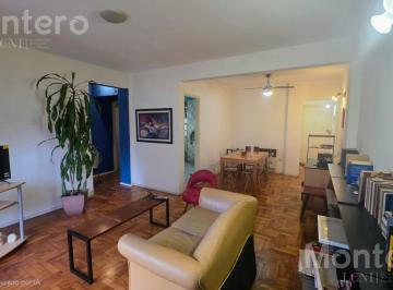 Departamento · 58m² · 3 Ambientes · Venta Depto Amplio 3 Ambientes en Boedo con Baulera y Balcón