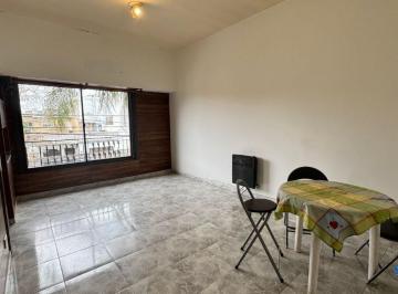PH · 39m² · 2 Ambientes · 1 Cochera · Departamento PH en Alquiler en Villa Lynch, San Martin, G. B. a. Zona Norte