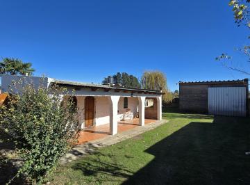 Casa · 150m² · 2 Ambientes · 1 Cochera · Casa con Galpón