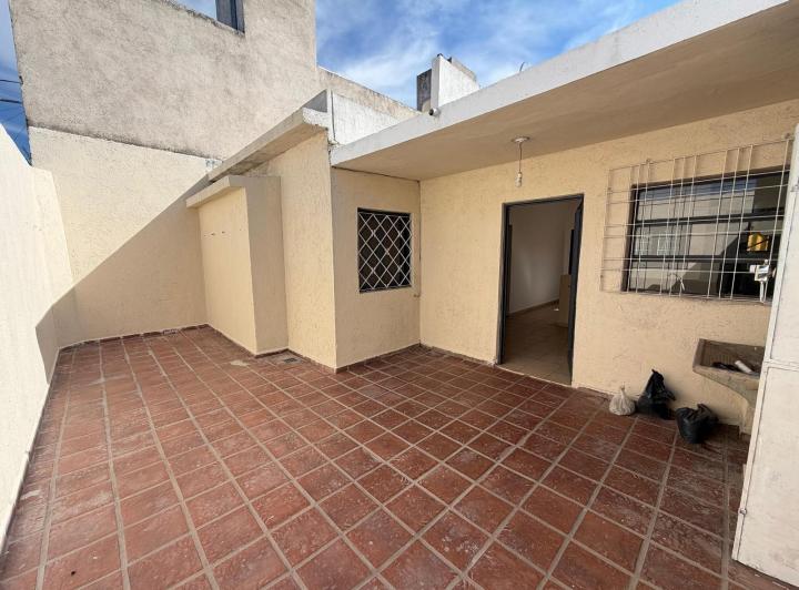Casa · 70m² · 4 Ambientes