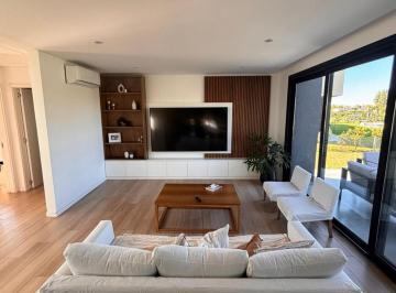 Casa · 300m² · 6 Ambientes · Casa 6 Ambientes en Barrio Cerrado Terravista