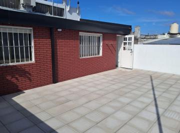 PH · 79m² · 4 Ambientes · PH Alquiler 4 Ambientes Munro Terraza y Balcón