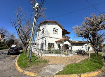 Casa · 144m² · 4 Ambientes · 1 Cochera · Venta 2 Casas, 4 Ambientes con Cochera, Tigre Centro