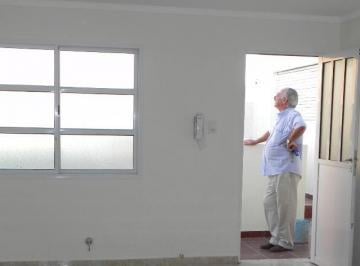 Departamento · 40m² · 2 Ambientes · Royo Inmobiliaria Alquila Departamento un Dormitorio Zona Hospital Cullen