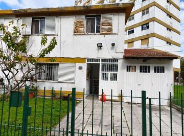 Casa de 6 ambientes, La Plata · Dúplex de 4 Dorm. en Venta en Las Torres de Villa Elisa – Excelente Ubicación