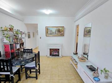Departamento de 3 ambientes, Balvanera · Excelente Semipiso 3 Ambientes con Dependencia de Servicio