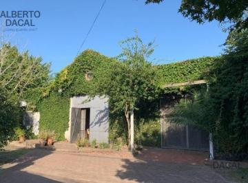 Terreno · 340m² · Importante Propiedad en Venta con Casa / Galpon Villa Castells - Manuel B Gonnet Lote 40x70