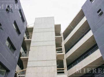 Departamento · 74m² · 3 Ambientes · 2 Cocheras · Departamento en Venta con Renta en Zug Verdi, Pilar