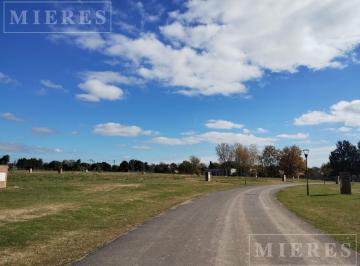 Terreno · 1262m² · Lote de 1262 m² en Venta en Los Ombues, Estancias del Pilar
