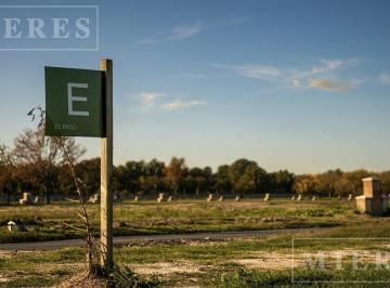 Terreno · 744m² · Lote en Venta de 744 m² en El Paso, Pilar