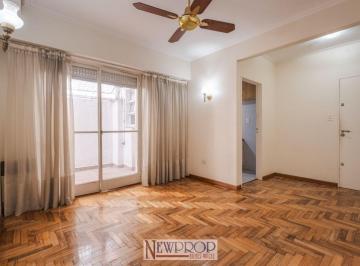 Departamento de 2 ambientes, Belgrano · Departamento de 2 Ambientes con Patio en Belgrano, Apto Profesional a Media Cuadra de Av Cabildo.
