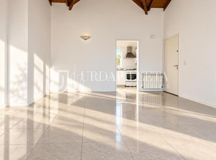 Departamento · 95m² · 2 Ambientes · 2 Cocheras