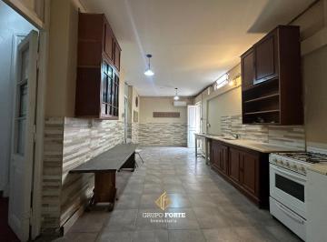 PH · 73m² · 4 Ambientes · Departamento Tipo PH en Alquiler en Alberdi