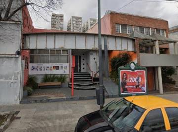 Local comercial · 195m² · 4 Ambientes · Local Comercial 327 m² Coghlan