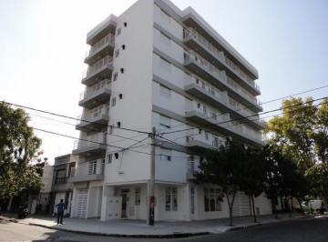 Departamento · 70m² · 3 Ambientes · Gaboto 906 - Departamento de 2 Dorm. en Alquiler - España y Hospitales, Rosario