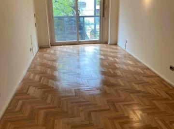 Departamento · 90m² · 4 Ambientes · 1 Cochera · Alquiler de Piso 4 Ambientes en Caballito, con Cochera Optativa.