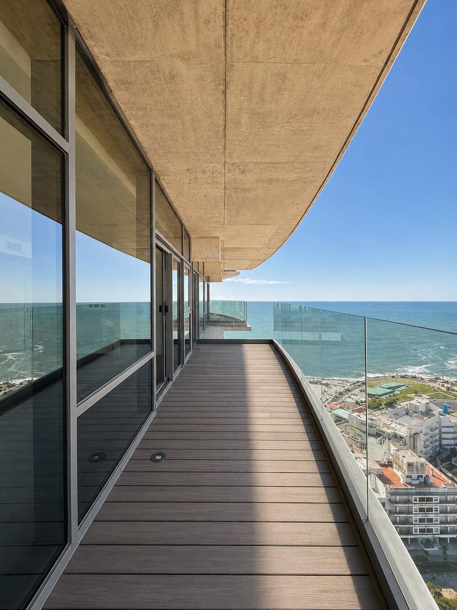 Edificio unkanny, departamento de 3 ambientes vista al mar en piso 17 depto 04