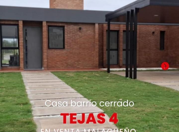 Casa · 156m² · 4 Ambientes · 2 Cocheras