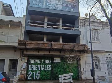Departamento de 3 ambientes, Almagro · Muy Luminoso 3 Ambientes en Almagro a Estrenar
