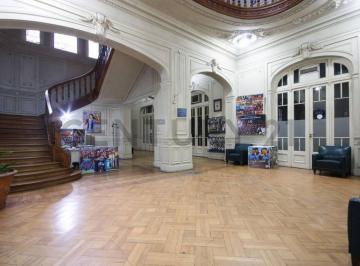 Edificio · 452m² · 10 Ambientes · Venta de Edificio en San Telmo, Capital Federal. El Equipo de Century 21 Silvia