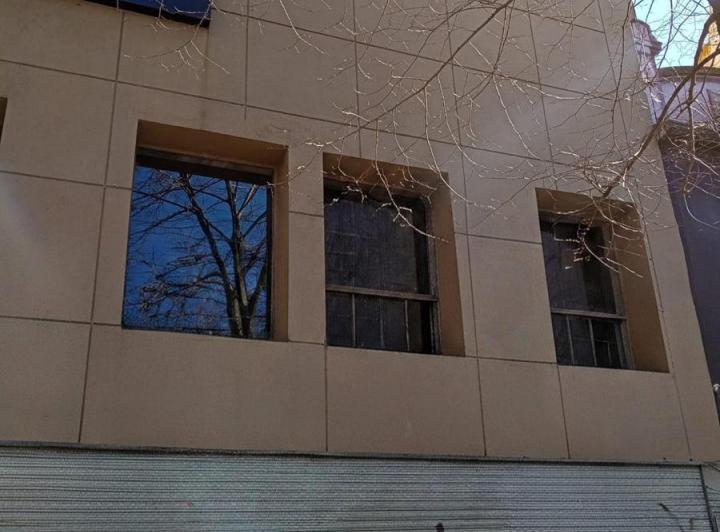 Local comercial · 700m²