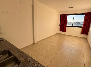 Departamento · 60m² · 3 Ambientes · Alquiler Departamento 3 Ambientes Villa Urquiza con Patio