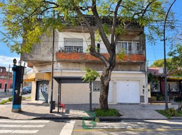 Casa · 150m² · 4 Ambientes · 1 Cochera · Venta Casa 4 Amb con Local Comercial Moron