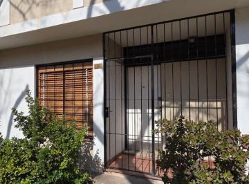 Departamento de 4 ambientes, Godoy Cruz · Duplex en Venta | Godoy Cruz
